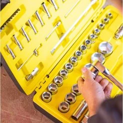 Stanley Jeu De Douilles Métrique FMMT82826-1FatMax Jeu De Clés à Douille 1/4'' + 1/2'' 81 Pièces 8 Stanley Jeu De Douilles Métrique FMMT82826-1FatMax Jeu De Clés à Douille 1/4'' + 1/2'' 81 Pièces -Jeu de douilles Soldes fmmt82826 1fatmax jeu de cles a douille 1 4 1 2 81 pieces 2